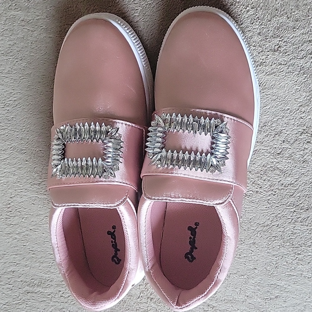Qupid Walk About Mauve Satin Sneakers - Picture 4 of 5